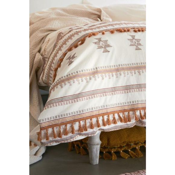 New Urban Brendy Embroidered Duvet Cover sz Twin - Picture 2 of 8